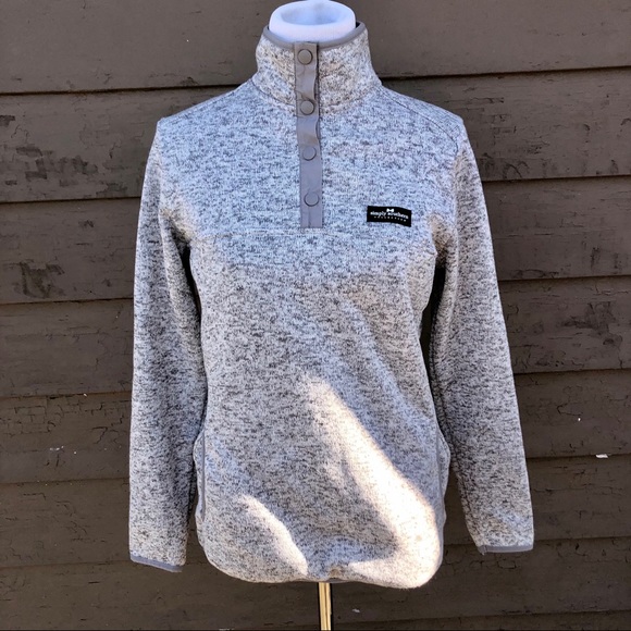 Simply Southern pullover with snaps. - Picture 2 of 7